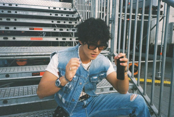 曾恐懼唱歌(圖片來源:IG@min9yu_k)