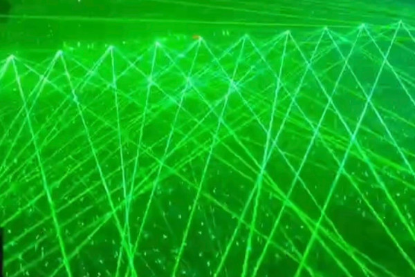 85折的士司機印單加一物 網民批評懶有正義感「又要做又要X」