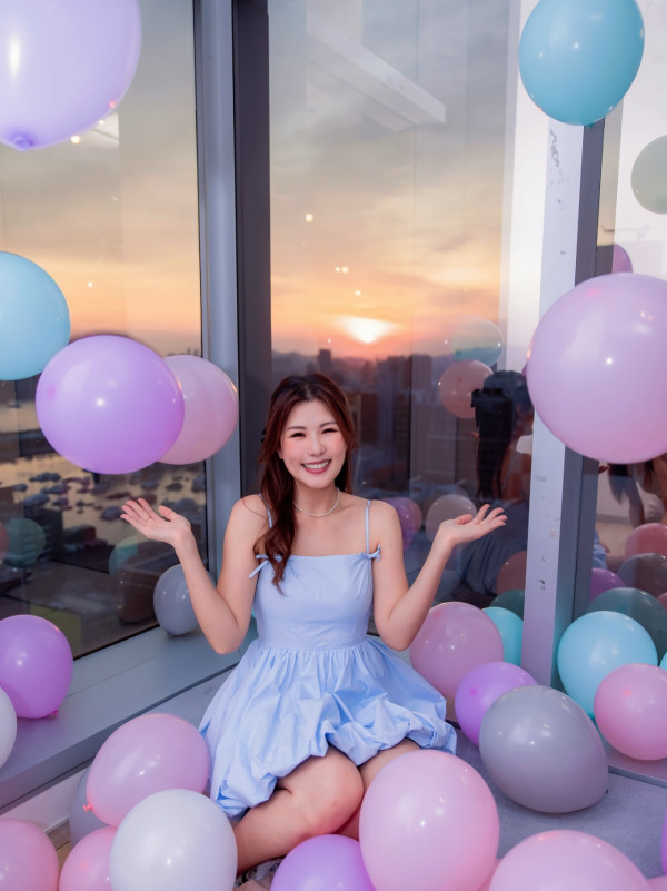 TVB小花旅行泳裝上陣勁火辣 曬驕人上圍長腿！餅印索妹選過港姐 