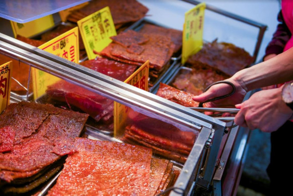 屬於嚴格禁止攜帶入境的「動物源性食品」。（網上圖片）