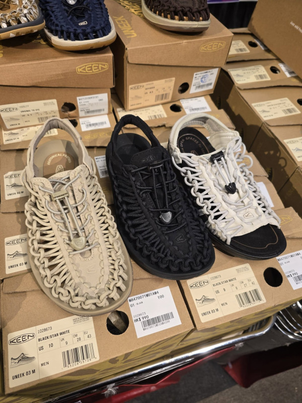 尖沙咀海港城開倉低至1折！$99起買Timberland/Keen/Champion/MERRELL！手袋/揹袋/香水最平$50