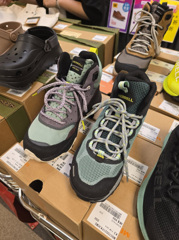 尖沙咀海港城開倉低至1折！$99起買Timberland/Keen/Champion/MERRELL！手袋/揹袋/香水最平$50