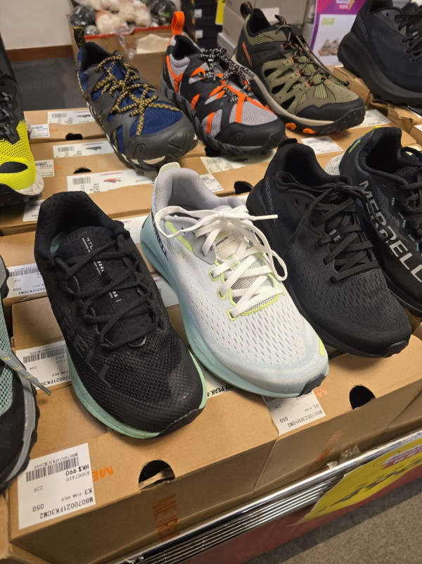 尖沙咀海港城開倉低至1折！$99起買Timberland/Keen/Champion/MERRELL！手袋/揹袋/香水最平$50