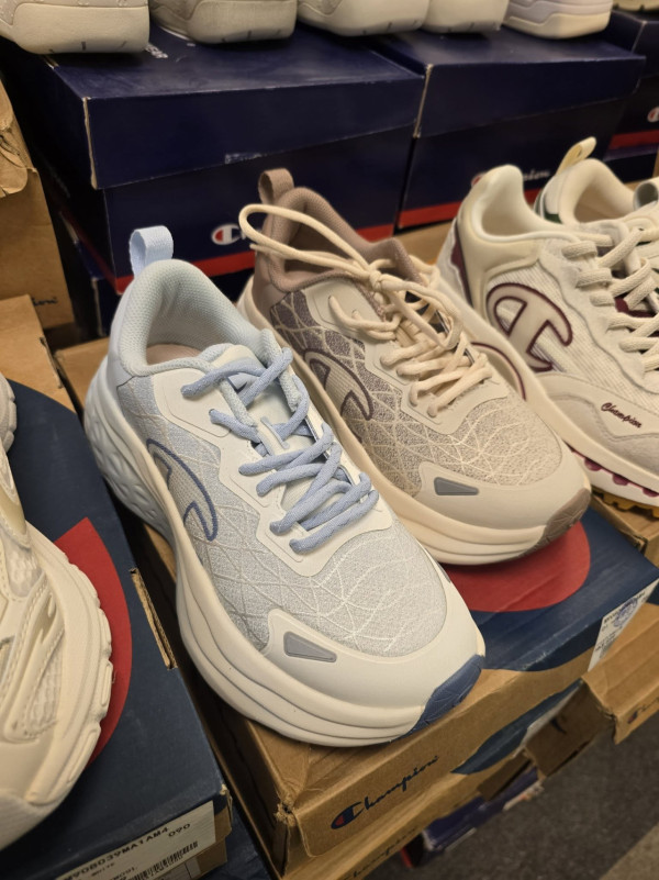 尖沙咀海港城開倉低至1折！$99起買Timberland/Keen/Champion/MERRELL！手袋/揹袋/香水最平$50