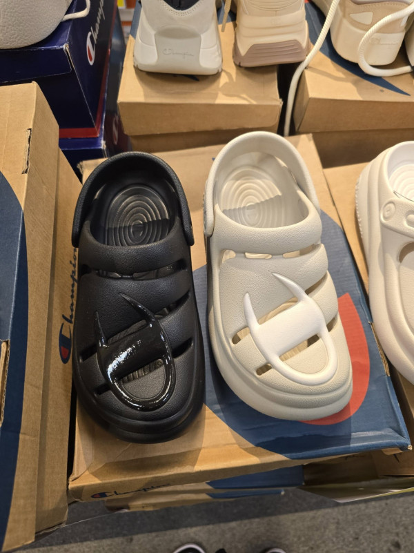 尖沙咀海港城開倉低至1折！$99起買Timberland/Keen/Champion/MERRELL！手袋/揹袋/香水最平$50