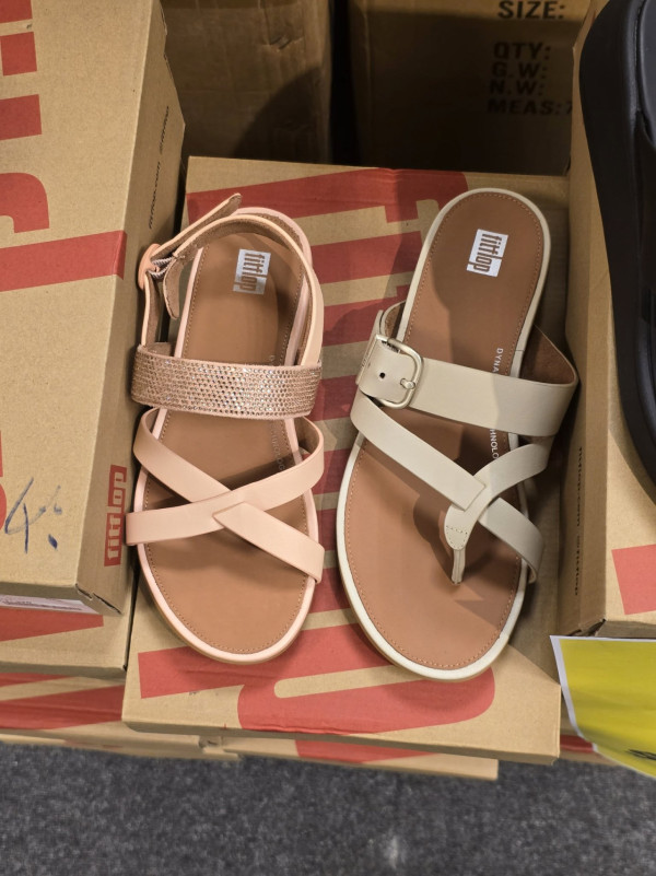 尖沙咀海港城開倉低至1折！$99起買Timberland/Keen/Champion/MERRELL！手袋/揹袋/香水最平$50