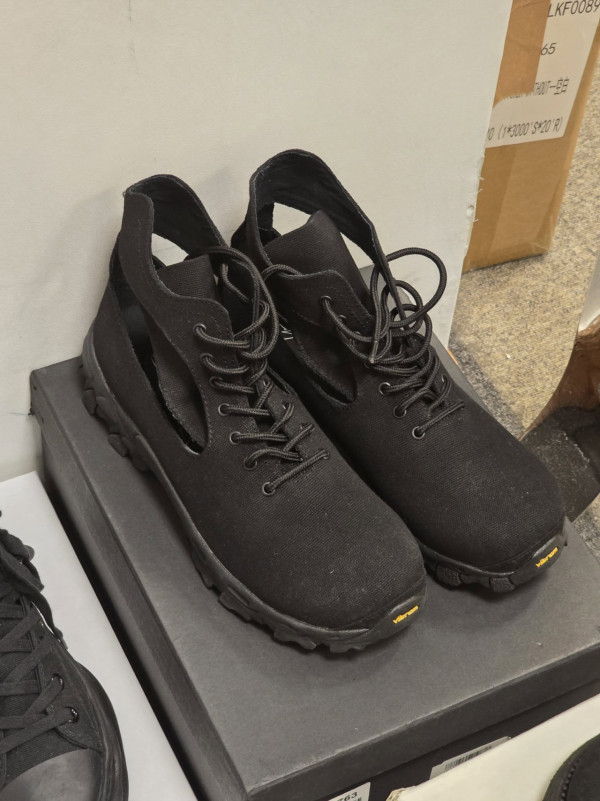 尖沙咀海港城開倉低至1折！$99起買Timberland/Keen/Champion/MERRELL！手袋/揹袋/香水最平$50