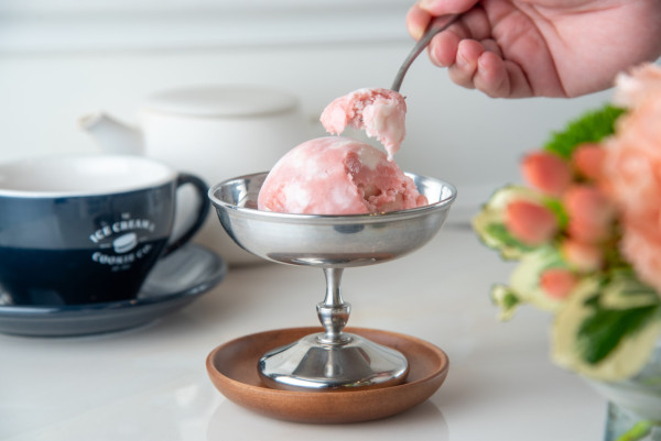 雪糕推介|ICC慶祝登港一周年!推出新加坡風味鹹蛋黃、喇沙雪糕 即睇推出日期!