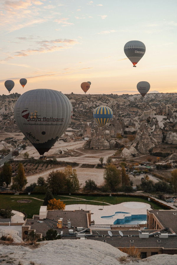 卡帕多奇亞熱氣球(unsplash) 卡帕多奇亞熱氣球(unsplash)