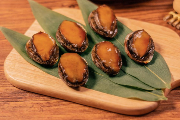 黃金海岸酒店自助餐1折優惠！人均$148 任食3.5小時澳洲斧頭扒/磯燒鮑魚/炭烤乳豬！