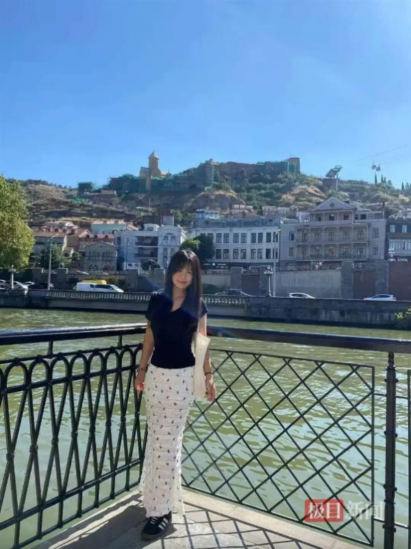 內地20歲女生僅用1萬遊歐亞非洲7國！湖南到埃及睇金字塔坐熱氣球