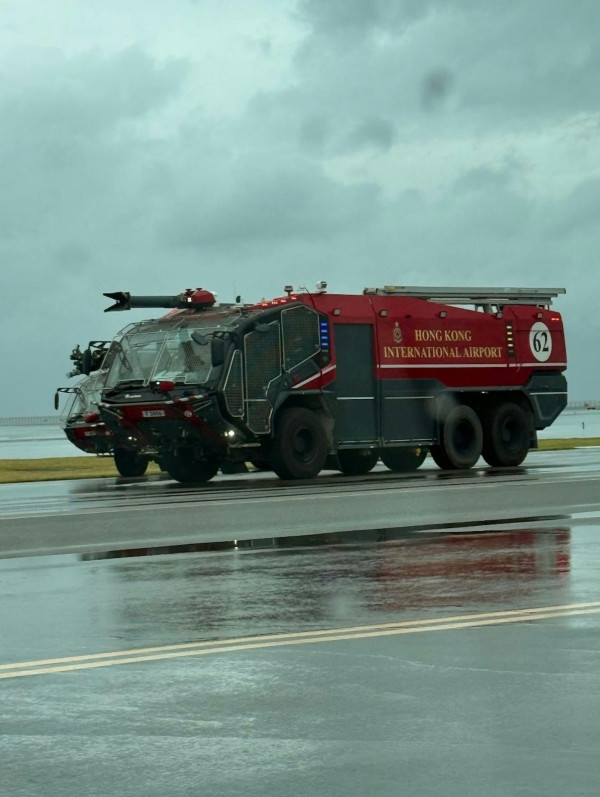 香港快運UO235北京抵港航班偏離 乘客:這輩子坐過最顛的飛機