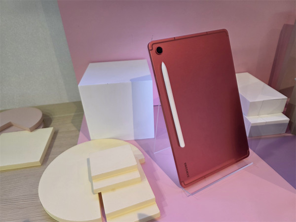 Samsung 入門孖寶上手試 Galaxy Tab S10 Lite Earbuds 3 FE 性價比高