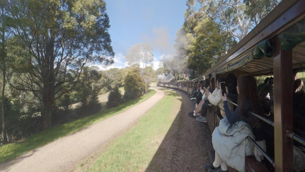 攝力提升 DIY日系清新機殼 實試Sony Xperia 10 VII 輕量鏡頭新設計