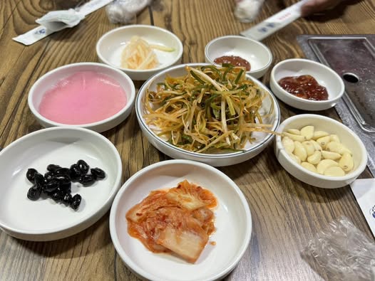 白種元的元祖菜包飯。圖片來源:FB@跟著尼力吃喝玩樂&親子生活 白種元的元祖菜包飯。圖片來源:FB@跟著尼力吃喝玩樂&親子生活