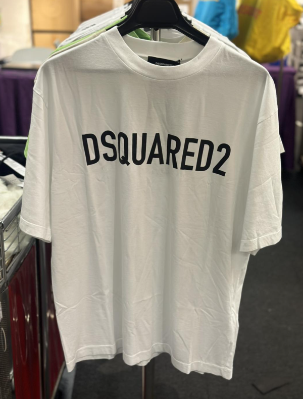 銅鑼灣時代廣場開倉低至1折！$199起買 DSQUARED2/Laurel/Marc Jacobs/Versace！牛仔褲/T恤/運動鞋/太陽眼鏡/袋款/山羊絨披肩