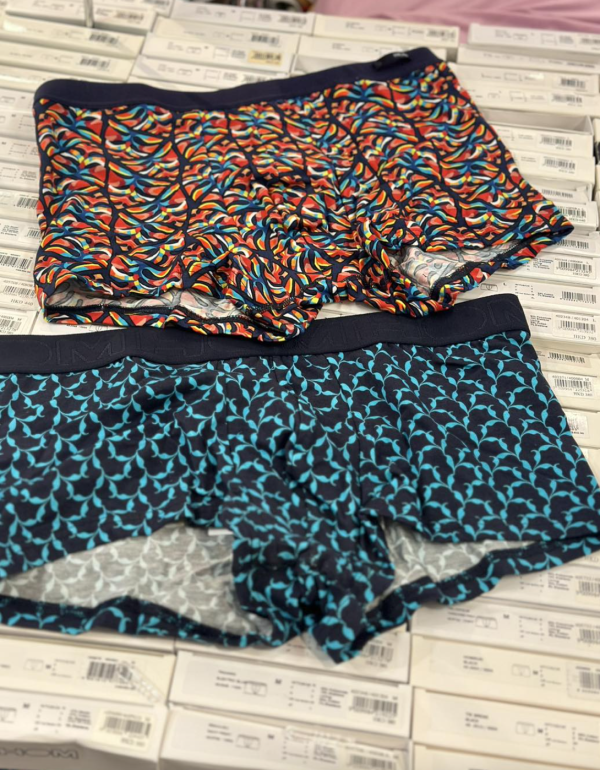 銅鑼灣時代廣場開倉低至1折！$199起買 DSQUARED2/Laurel/Marc Jacobs/Versace！牛仔褲/T恤/運動鞋/太陽眼鏡/袋款/山羊絨披肩