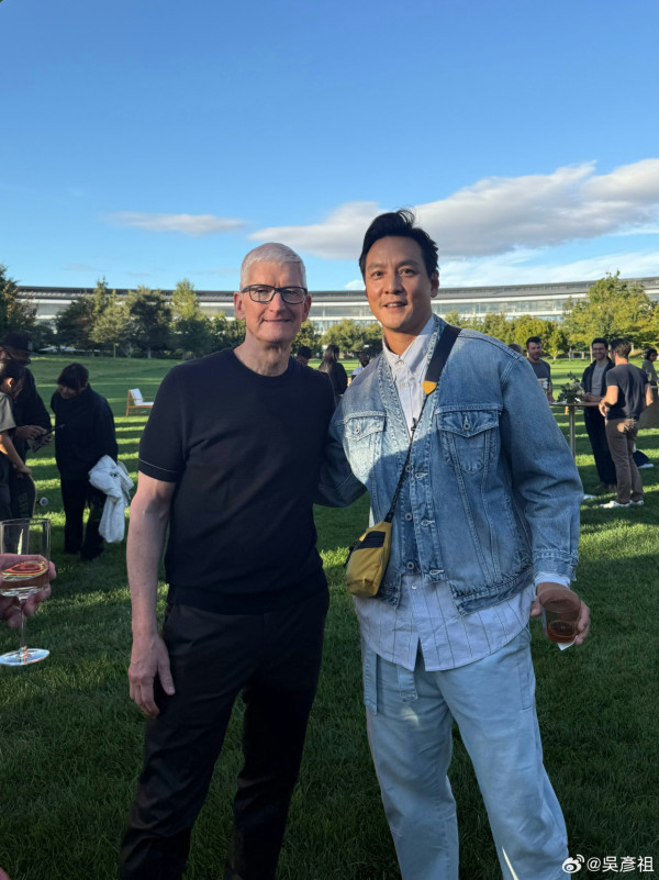 吳彥祖現身Apple發布會 與Tim Cook合照交流 邊部iPhone最有驚喜？