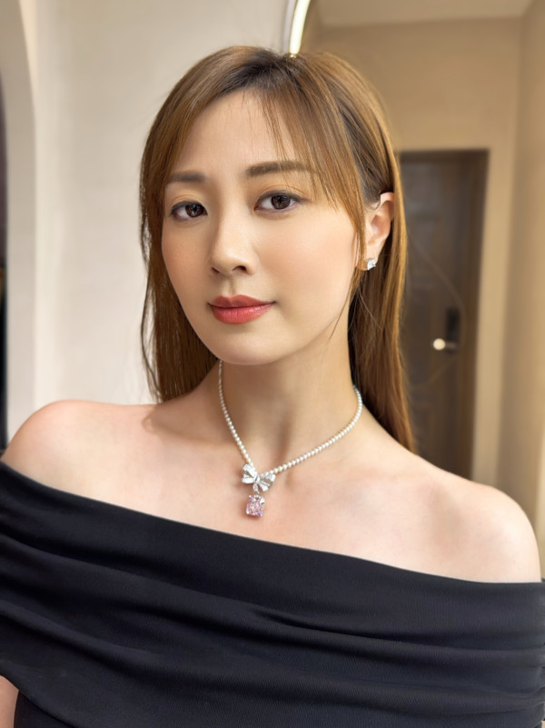 朱晨麗10字尷尬回應舊愛何廣沛婚訊 被爆與百億富二代蜜遊好事近？