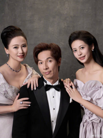 圖片來源：微博@翁虹