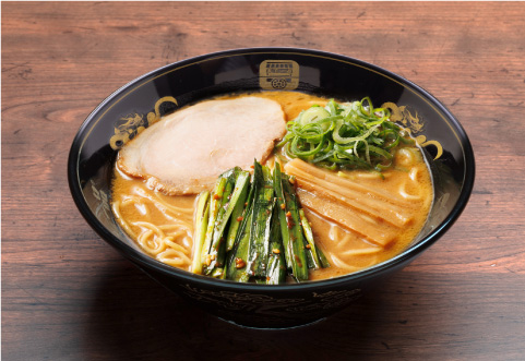 日本人氣拉麵店湯底有曱甴屍！女食客當場嚇傻分店急停業 