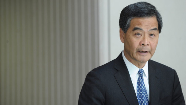 梁振英呻淘寶買冬蟲夏草種子被騙！網民嘲：冬蟲夏草邊有種子架  冬蟲夏草是什麼？