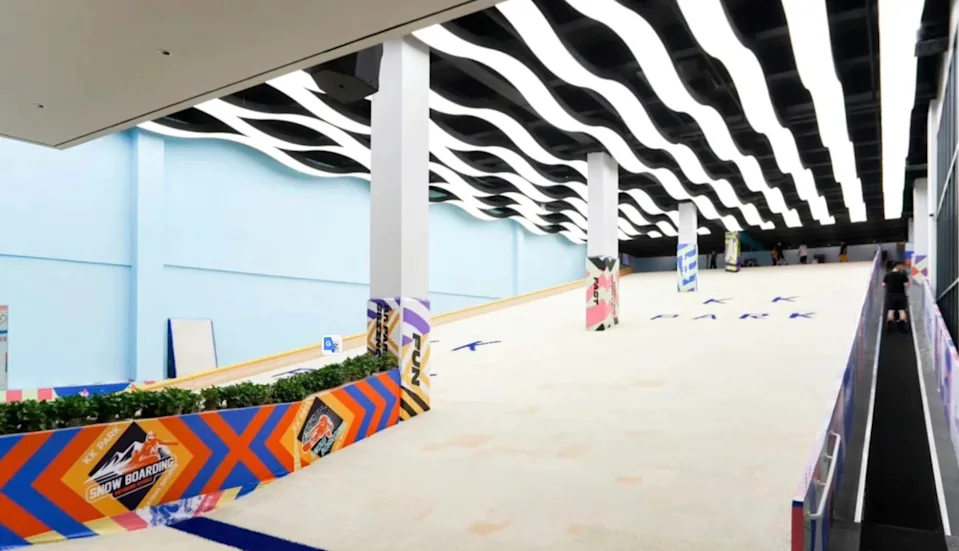 KK PARK室內滑雪訓練中心。圖片來源:Kkday KK PARK室內滑雪訓練中心。圖片來源:Kkday