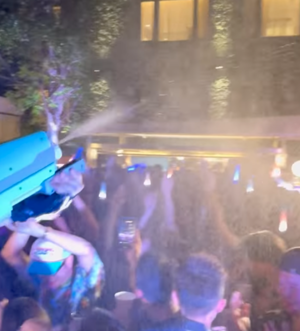 9月份CantoPop派對熱潮！精選8場廣東歌Disco之夜 早鳥門票優惠/酒宿住宿套票/泳池派對