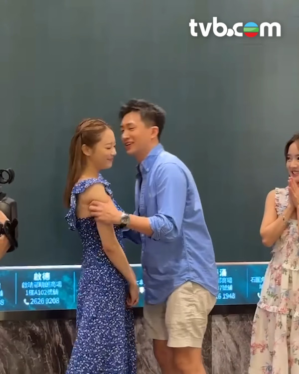 女神配對計劃｜葉蒨文GM場外繼續錫錫影片流出 啄木鳥式瘋狂錫上癮惹全場起哄
