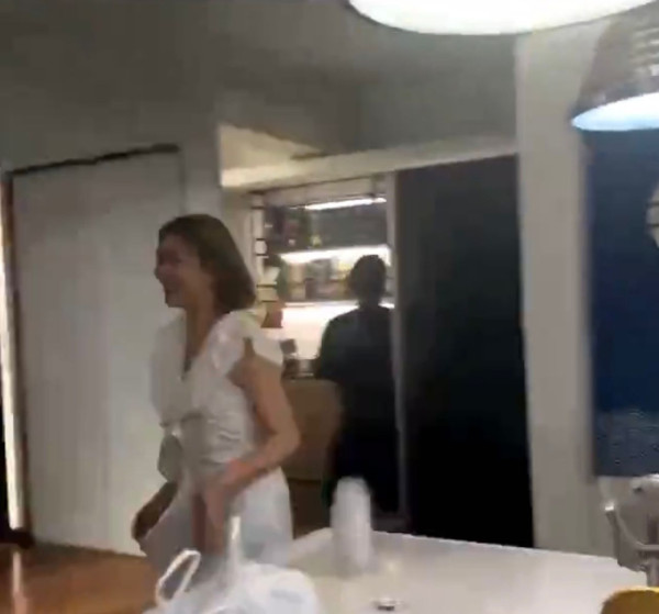 女神配對計劃｜關嘉敏被Matthew當眾錫一啖即全身發紅 不排除後續發展：「依家開黃燈」