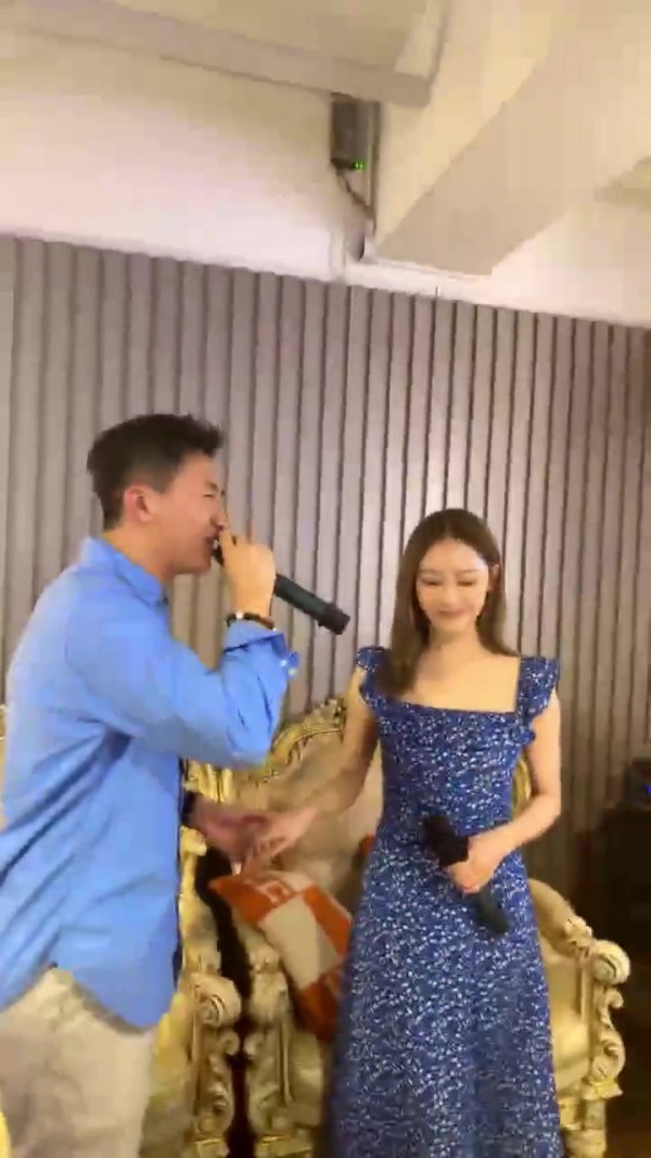 女神配對計劃｜葉蒨文認愛後IG只follow一人男友曾展望 「一秒轉身」鎖定GM甜蜜謝票