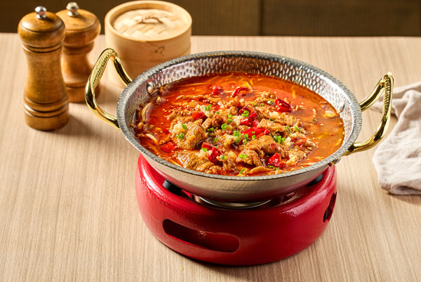 傳統與創新兼備的港式情懷 百份百餐廳