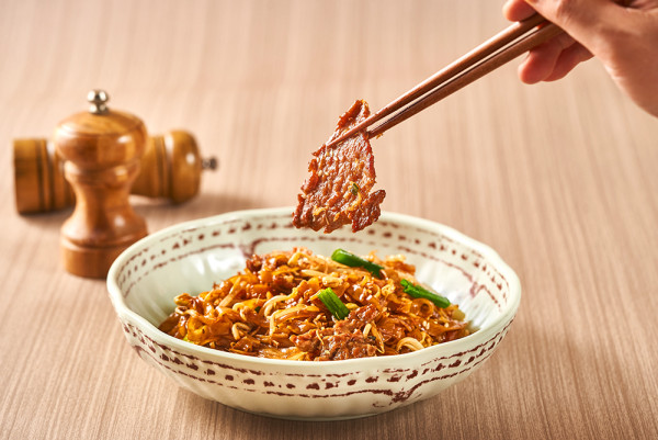 傳統與創新兼備的港式情懷 百份百餐廳