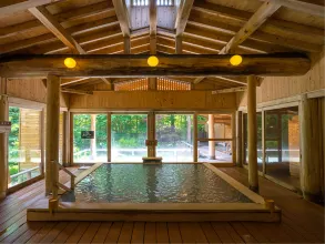 圖片來源:MiYo的日常@小紅書、不太自律打工人@小紅書、落星田睡覺呼嚕嚕@小紅書、Agoda、草津溫泉旅遊協會