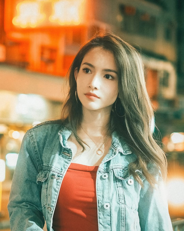 TVB上位小花半工讀兩年副學士升呢學士 晒城大學生證：第三年繼續努力