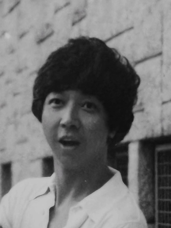 40歲女歌手丁父憂悼念87歲爸爸離世！淚揭為盡孝低調秘嫁圈外男友
