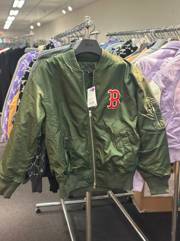 銅鑼灣時代廣場MLB開倉低至2折！一連6日 服裝/鞋履/袋/帽特賣 多買額外85折！