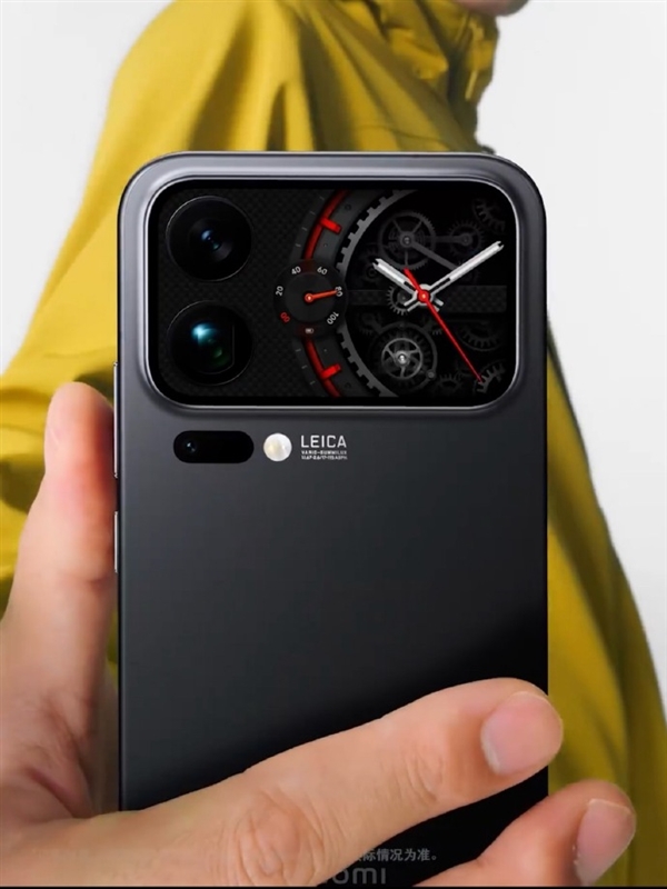 決戰iPhone17  小米17 Pro系列背屏設計搶眼 2大配置打造史上最強自拍神器