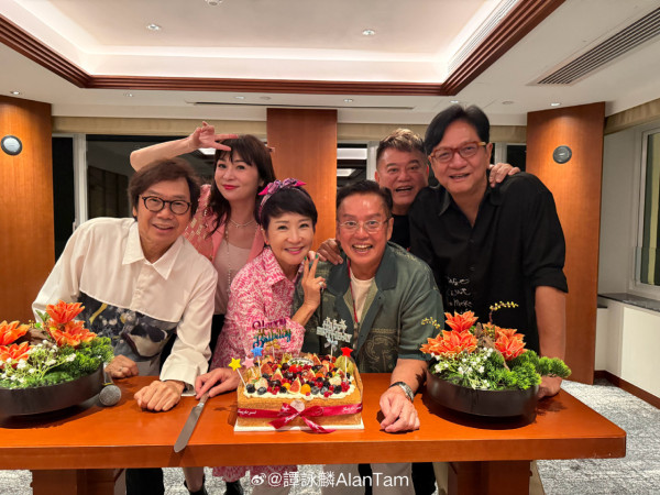 譚詠麟75歲生日精神爽利（圖片來源：微博@譚詠麟AlanTam）