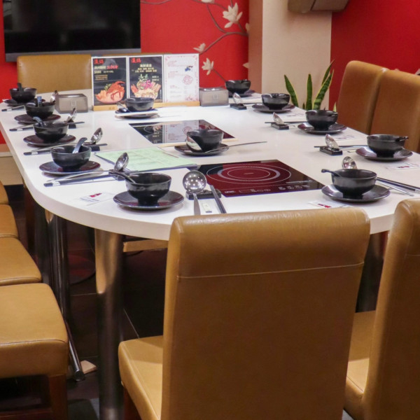 狗隻入食肆懶人包︱5.8起法例生效 3類食肆仍禁入＋狗主必讀3大守則（附寵物友善餐廳推介）