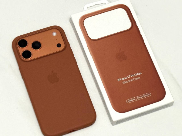 實試｜iPhone 17 Pro Max上手玩 宇宙橙機身藏桌面級效能 口袋裏的超強鏡頭