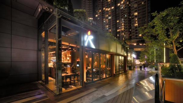 狗隻入食肆懶人包︱5.8起法例生效 3類食肆仍禁入＋狗主必讀3大守則（附寵物友善餐廳推介）