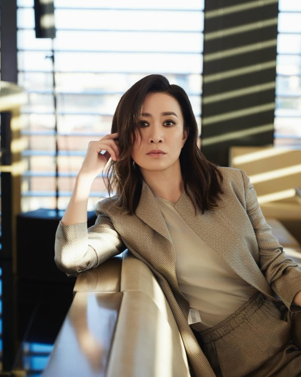 傳「最強視后」破天荒客串TVB《愛回家》？呂慧儀晒劇組合照疑意外流出驚喜
