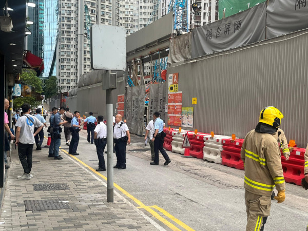 鰂魚涌濱海街發現懷疑戰時炸彈 地盤工人及商舖共300人自行疏散