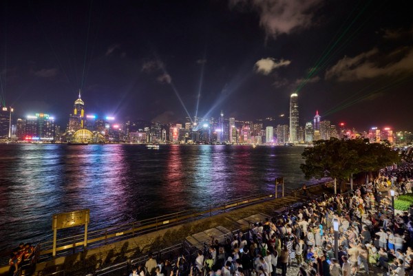 【國慶煙花餐廳2025】9大十一煙花餐廳推介 自助餐/海景晚餐/高空全景（持續更新）