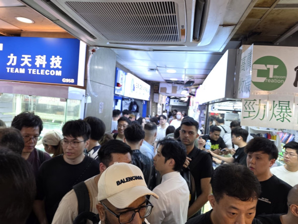 iPhone 17炒價不斷更新｜ 颱風樺加沙無阻放機熱潮【附放機攻略】