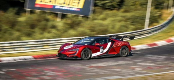 國產電動車打破最快車速紀錄 布加迪威龍只排第8？ 【即睇全球極速超跑Top10】