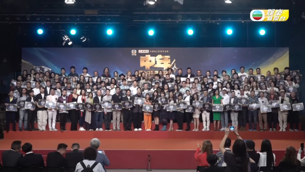 中年好聲音4｜再有出道17年女歌手低調入圍 曾奪新人獎經歷失婚再婚做媽媽