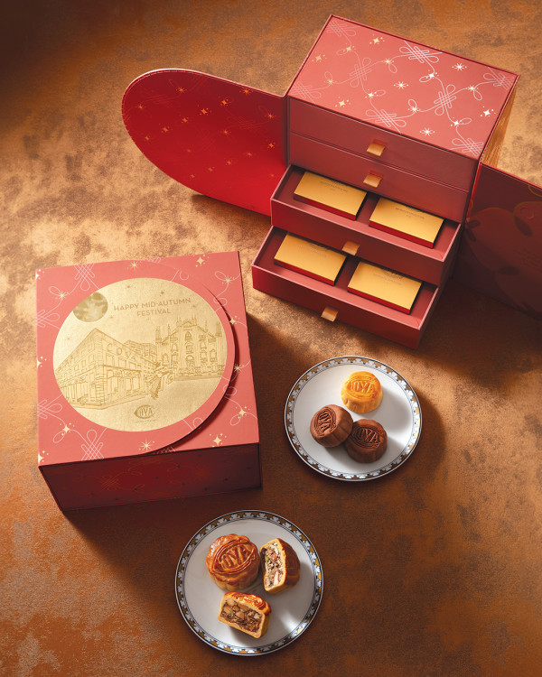 米蘭高級品牌COVA推中秋禮盒！新口味海鹽焦糖夏威夷果仁月餅/節日限定餐具套裝