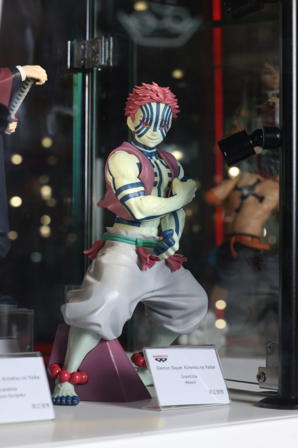 Chiikawa 遠征上海首設專賣店 粉絲黃牛排隊瘋搶 豪買過20袋公仔吊飾